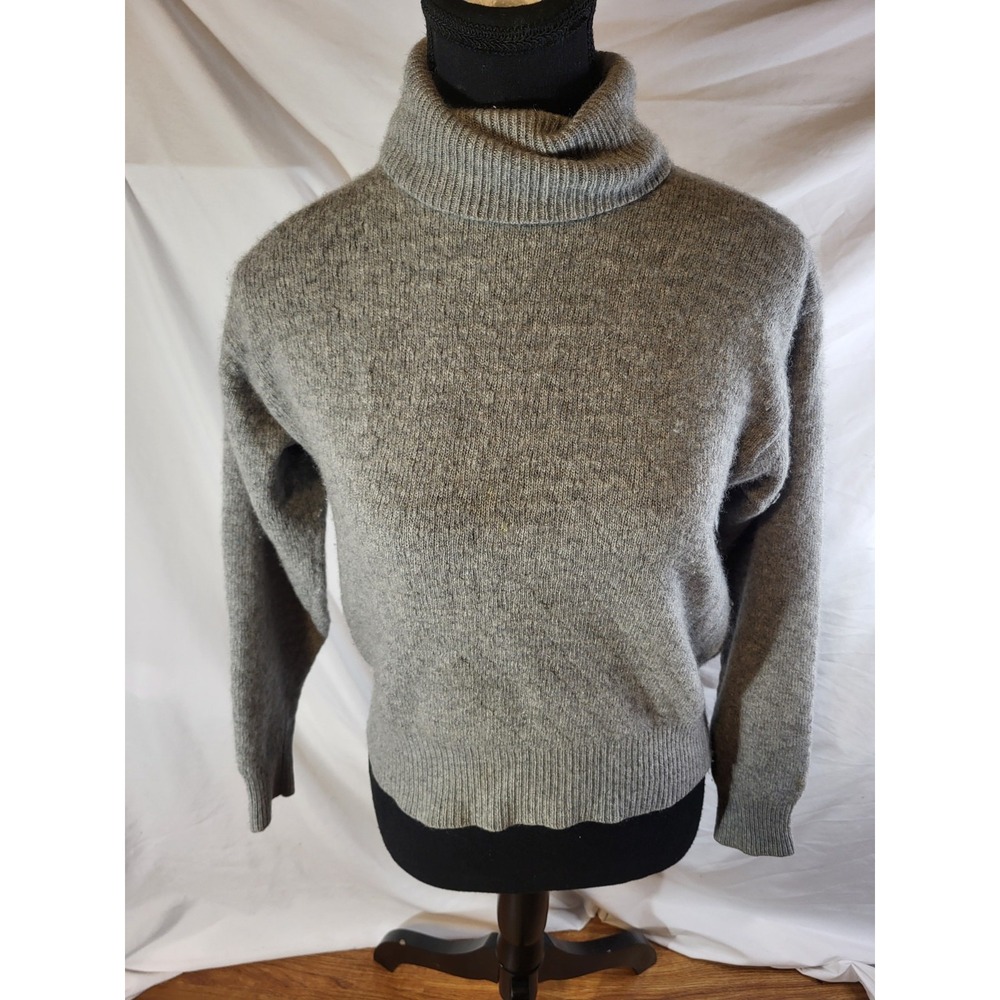 White Wheeler & Martha Gray 100% Cashmere Turtleneck Sweater Size M